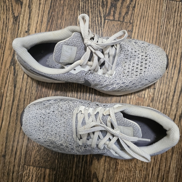 Nike Shoes - NIKE Air Zoom Pegasus 35  Gray Nylon Running Sneakers Shoes Size 7.5